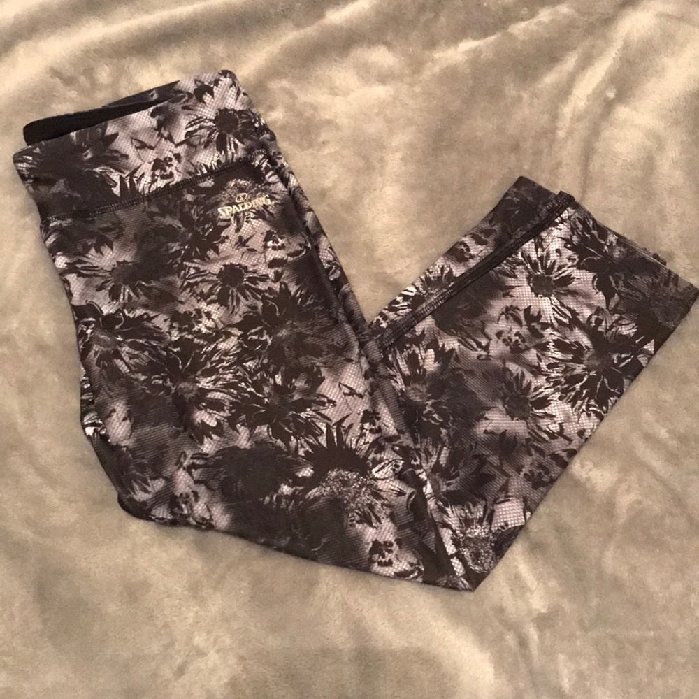 Spalding cropped leggings with floral design